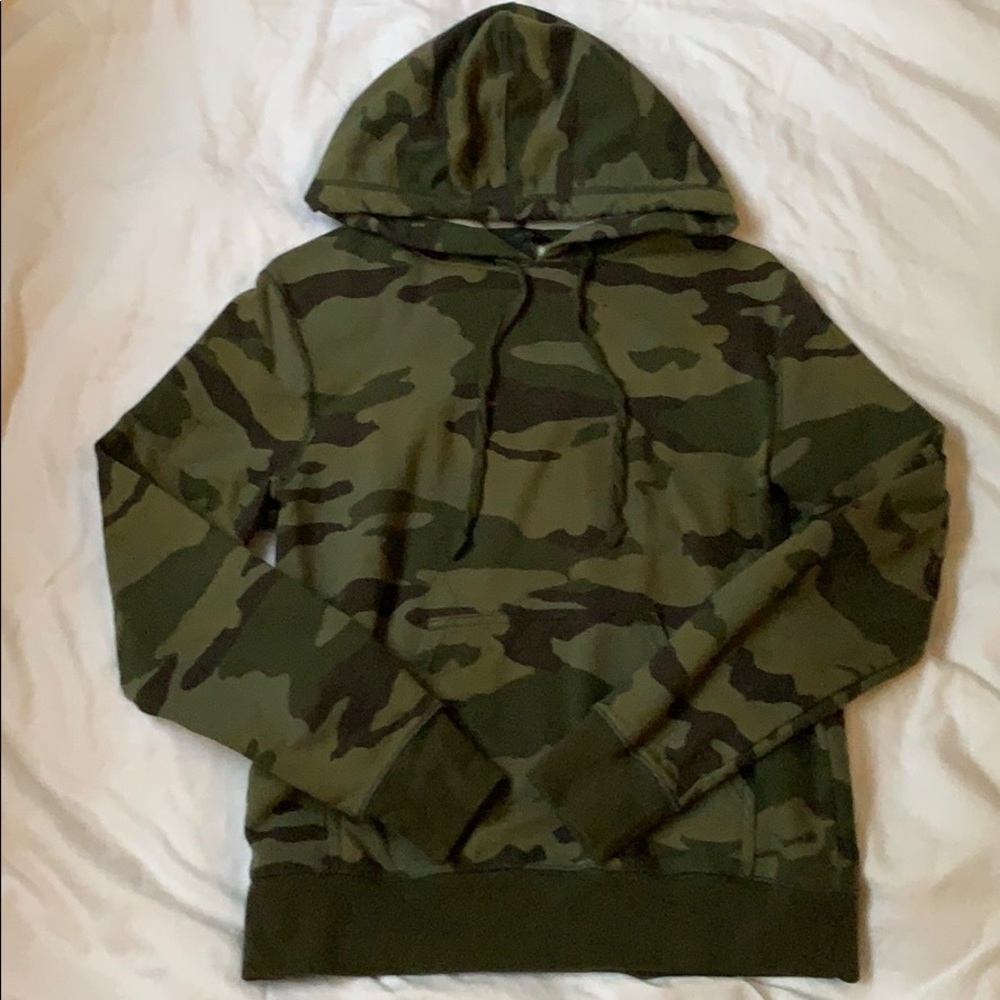 camo hoodie